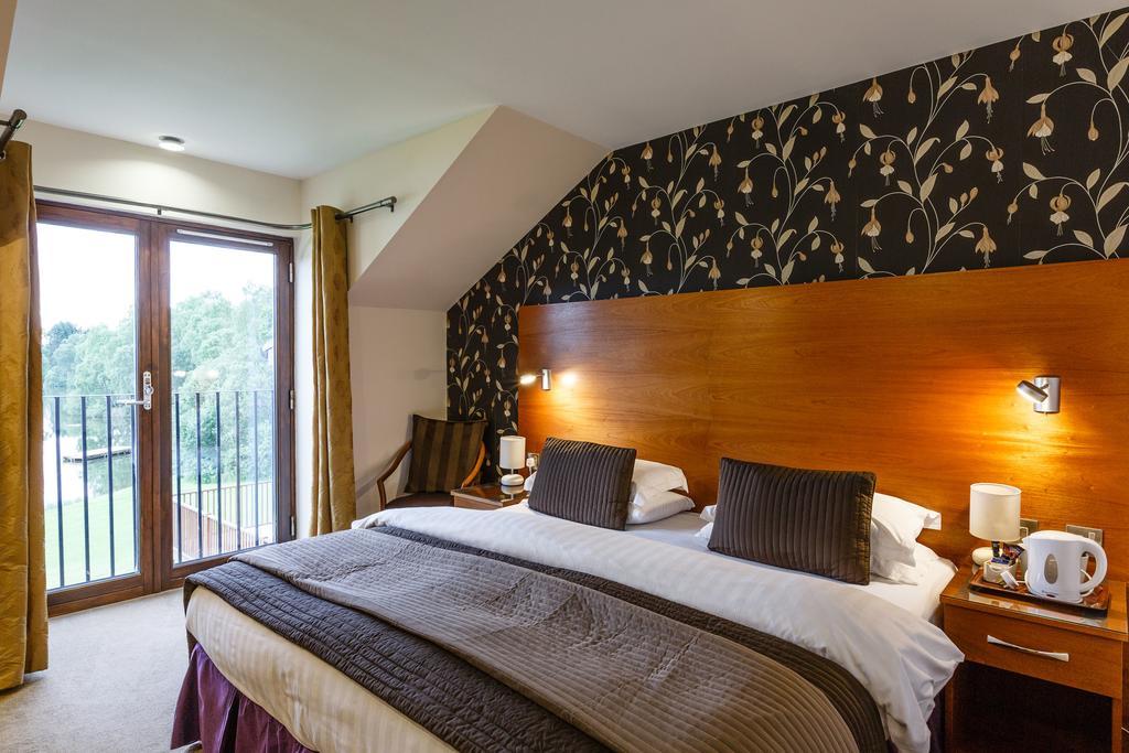 The Lodge On The Loch Aboyne Room photo