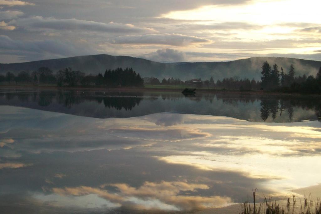 The Lodge On The Loch Aboyne Exterior photo