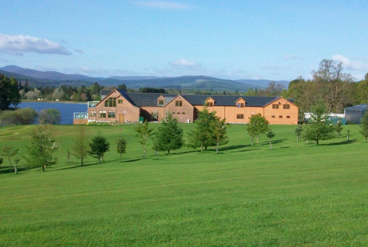 The Lodge On The Loch Aboyne Exterior photo